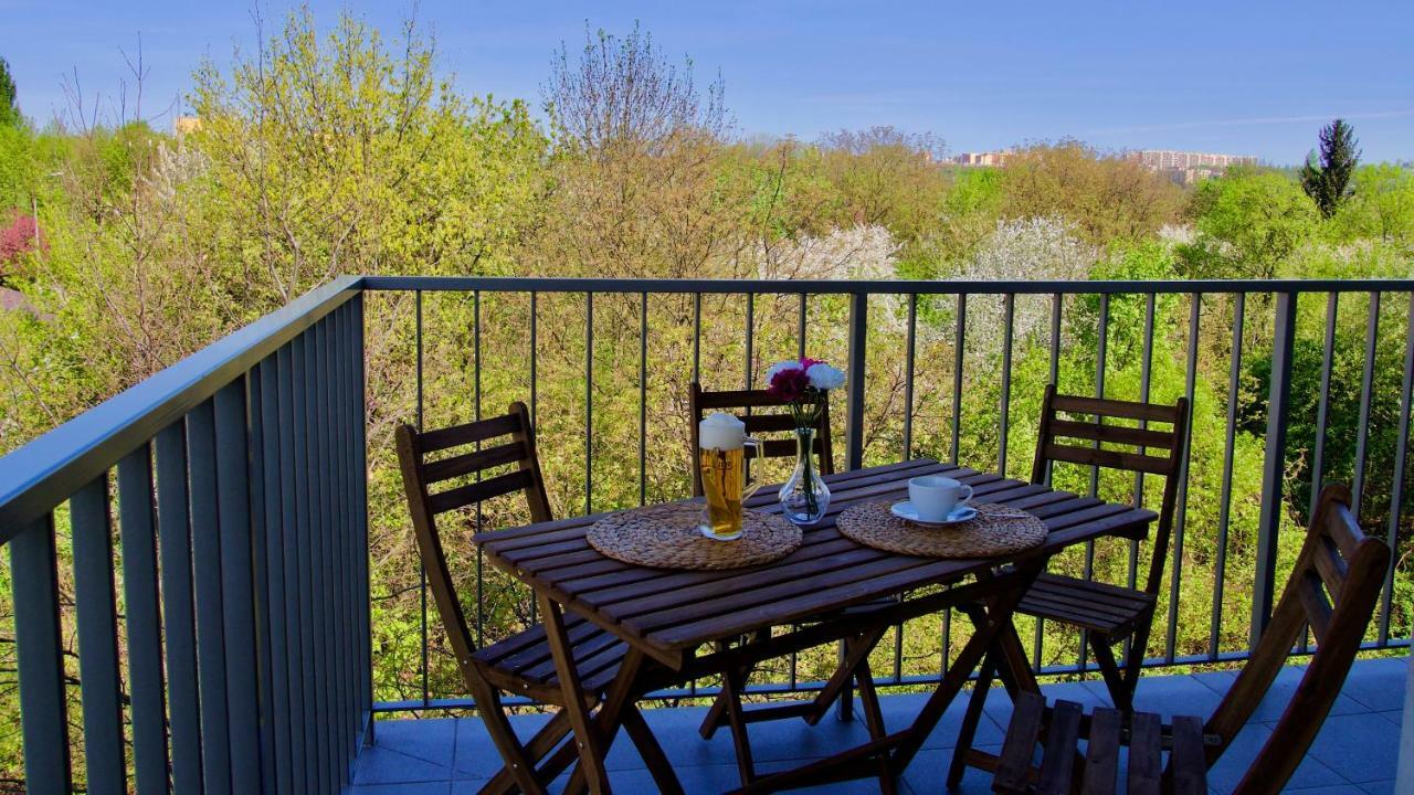 Apartament "Park Lotnikow" Красков Екстериор снимка