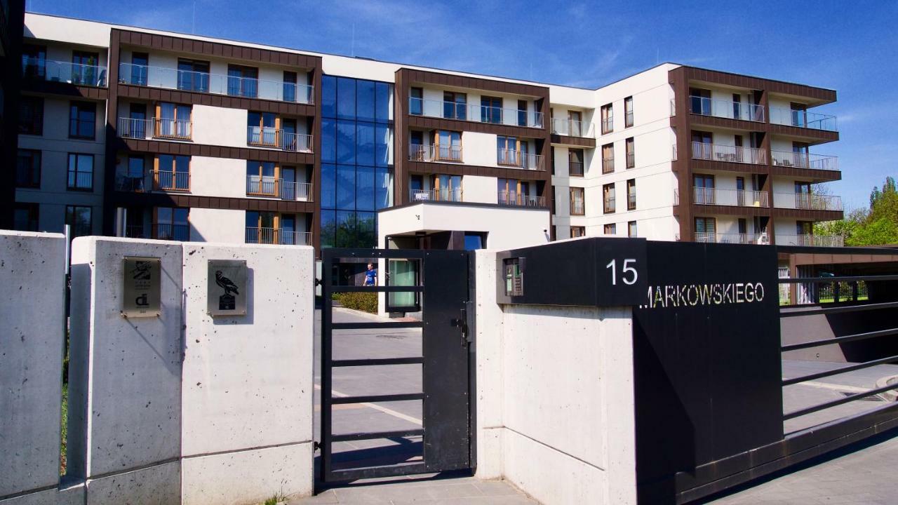 Apartament "Park Lotnikow" Красков Екстериор снимка